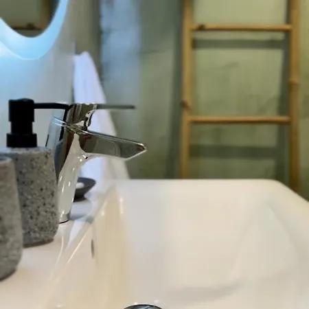 Lägenhet New Bazaar Cane 2 *